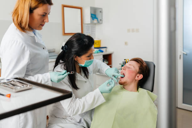 Best Emergency Dentist Open Today  in Bigfoot, TX